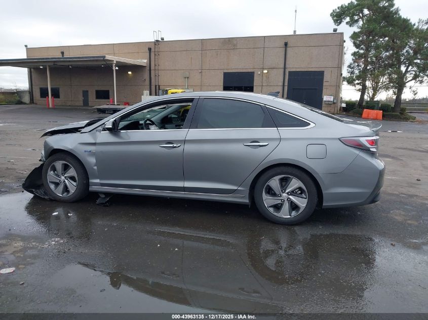 2017 Hyundai Sonata Hybrid Limited VIN: KMHE34L38HA067179 Lot: 43963135