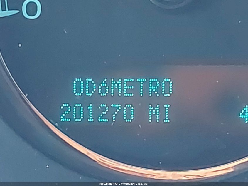 2011 GMC Yukon Xl 1500 Denali VIN: 1GKS2MEF1BR247859 Lot: 43963155