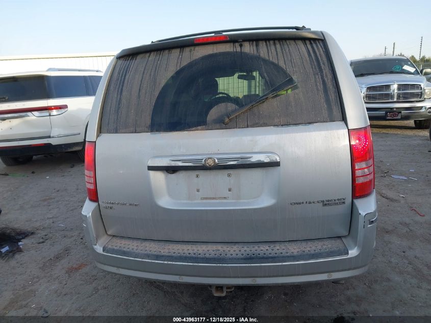 2010 Chrysler Town & Country Limited VIN: 2A4RR6DX7AR128860 Lot: 43963177