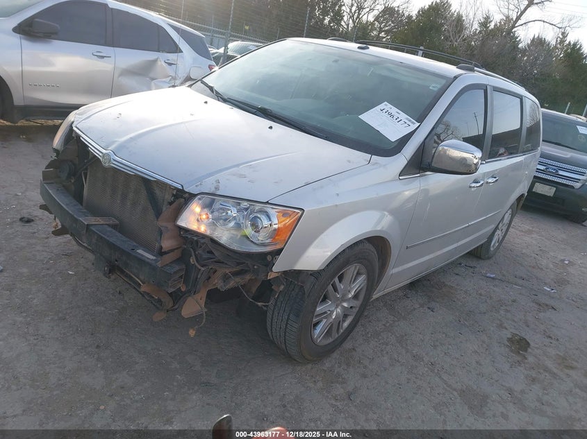 2010 Chrysler Town & Country Limited