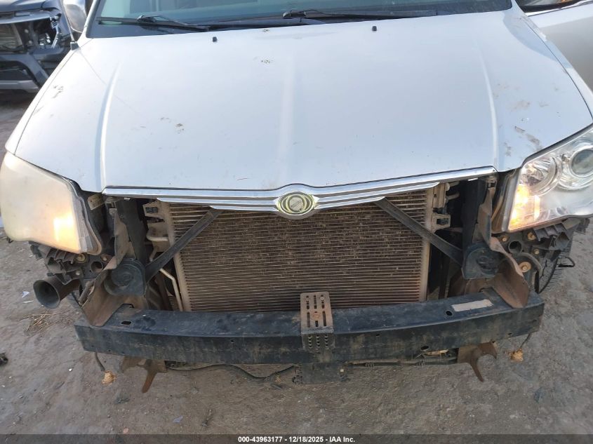 2010 Chrysler Town & Country Limited VIN: 2A4RR6DX7AR128860 Lot: 43963177