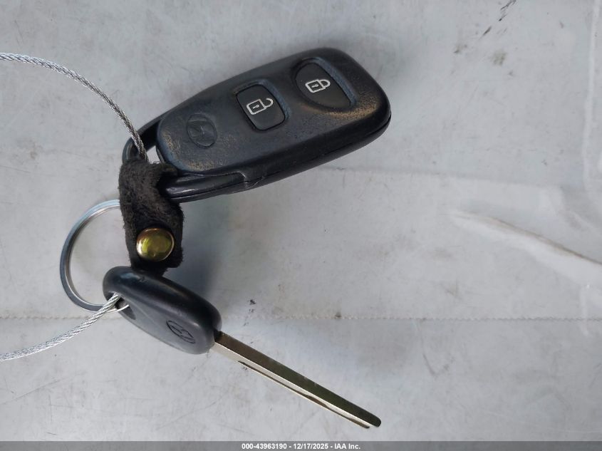 2016 Hyundai Accent Se VIN: KMHCT4AEZGU091685 Lot: 43963190