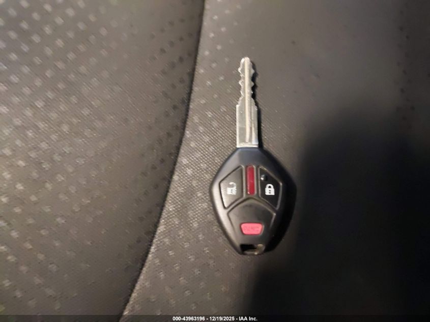 2015 Mitsubishi Outlander Sport Es VIN: 4A4AR3AU2FE003340 Lot: 43963196