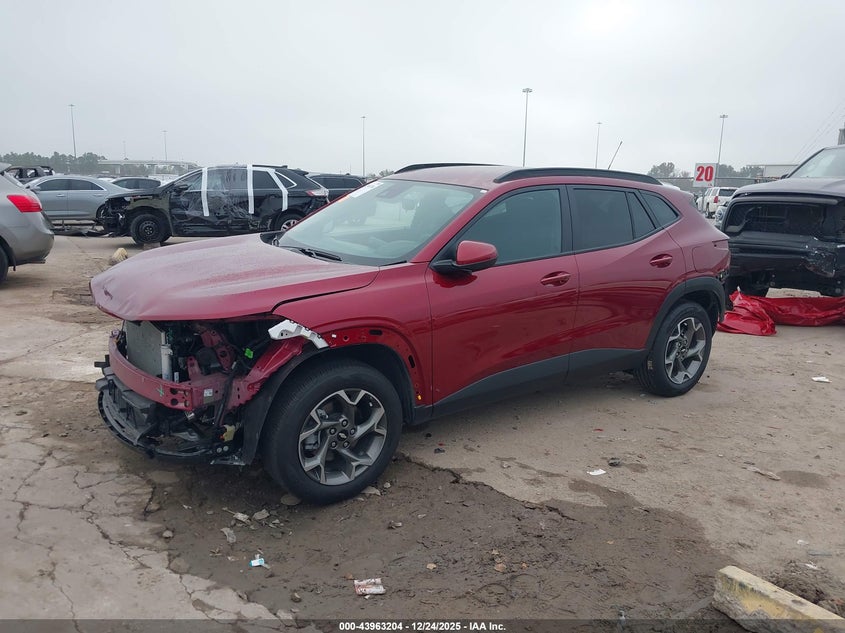 VIN KL77LHEP2SC298818 2025 CHEVROLET TRAX FWD LT
