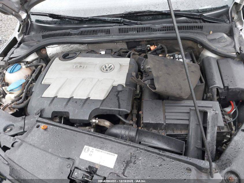 2011 Volkswagen Jetta 2.0L Tdi VIN: 3VWLL7AJ6BM105983 Lot: 43963251