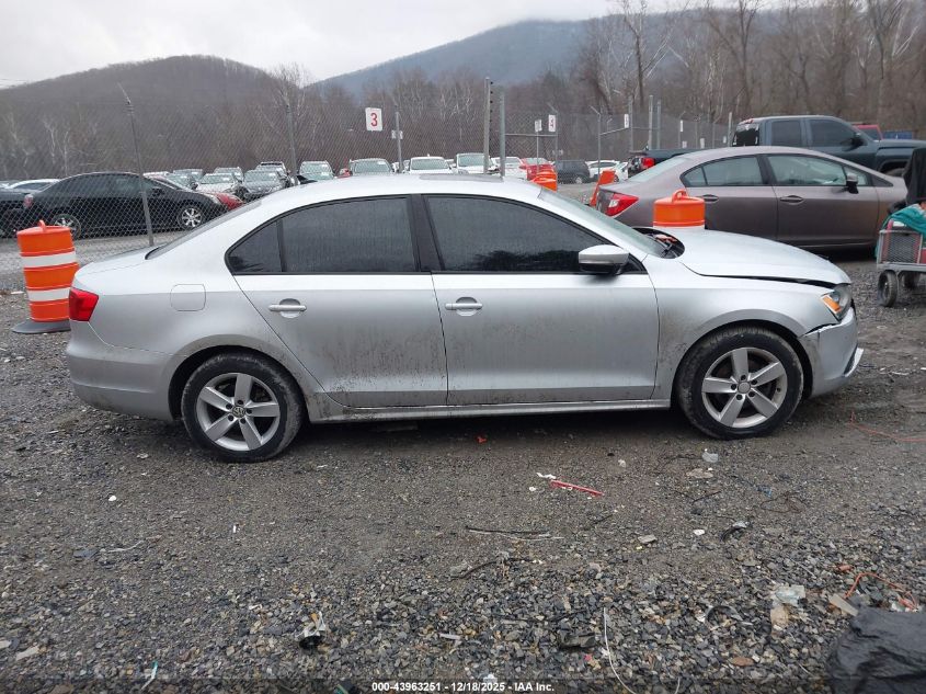 2011 Volkswagen Jetta 2.0L Tdi VIN: 3VWLL7AJ6BM105983 Lot: 43963251