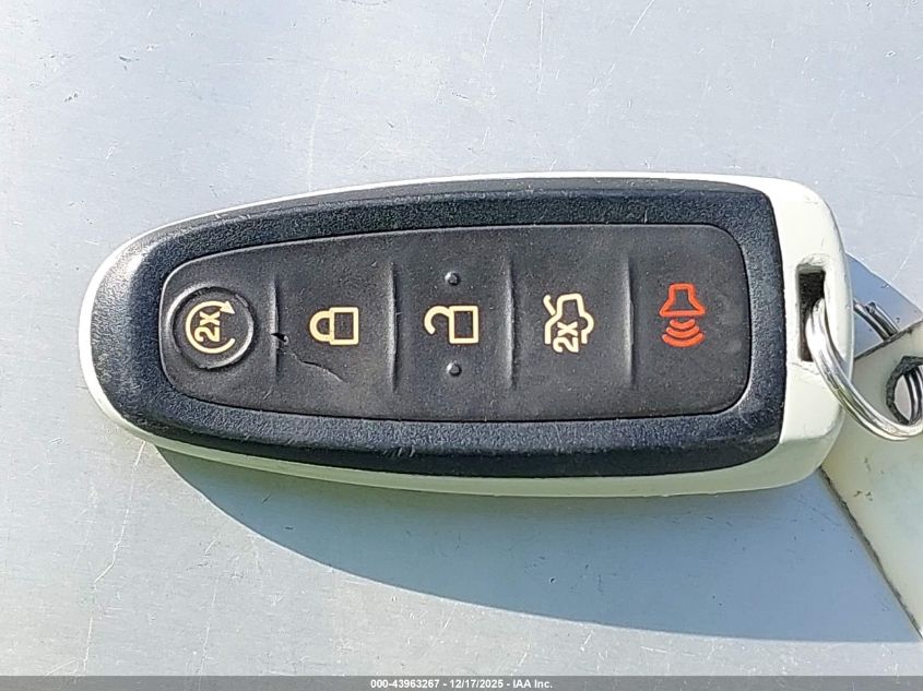 2012 Lincoln Mkx VIN: 2LMDJ8JK0CBL17390 Lot: 43963267