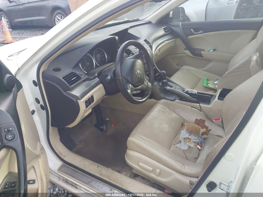 JH4CU2F63AC025742 2010 ACURA TSX photo no. 5