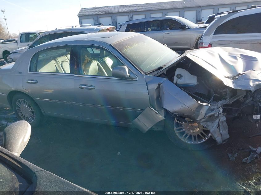 2006 Lincoln Town Car Signature Limited VIN: 1LNHM82V46Y649756 Lot: 43963305