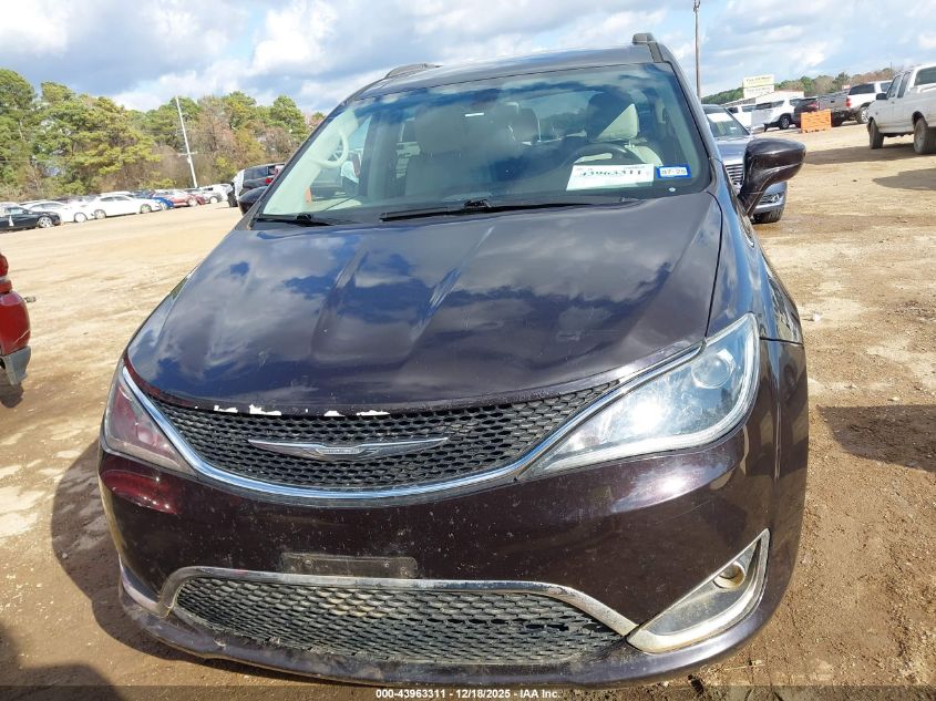 2017 Chrysler Pacifica Touring-L VIN: 2C4RC1BG6HR553137 Lot: 43963311