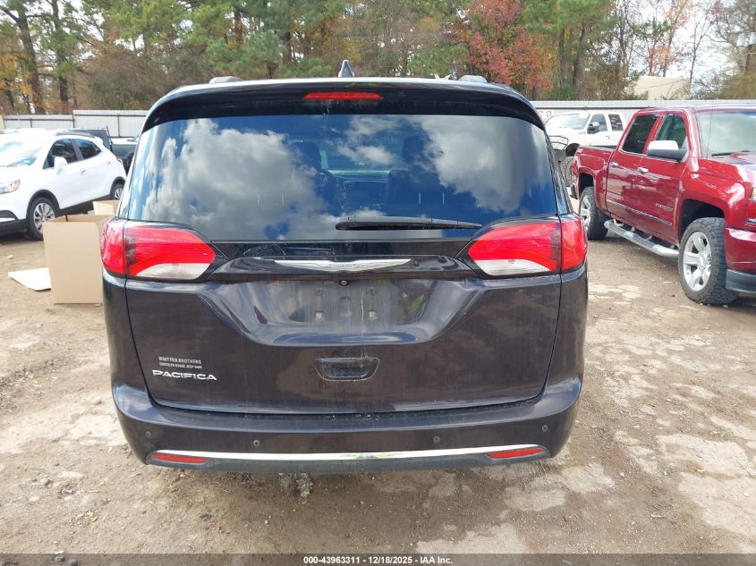 2017 Chrysler Pacifica Touring-L VIN: 2C4RC1BG6HR553137 Lot: 43963311