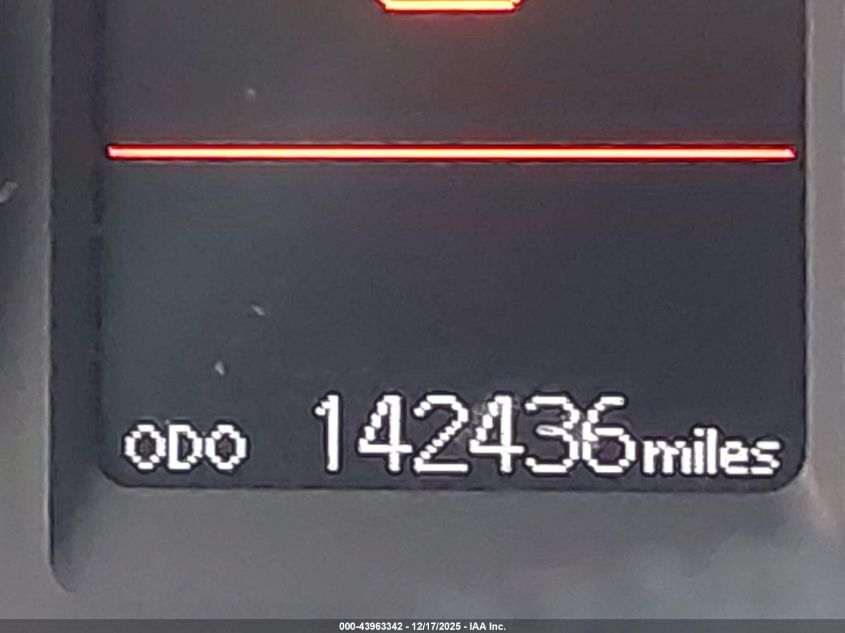 2017 Toyota Corolla L VIN: 5YFBURHE4HP573860 Lot: 43963342