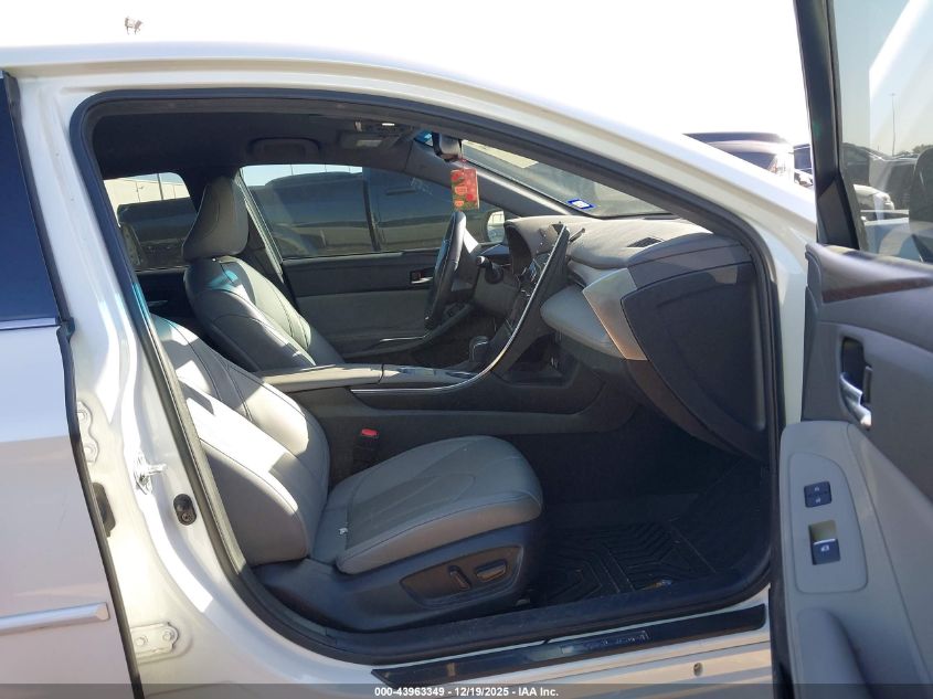 2022 Toyota Avalon Xle