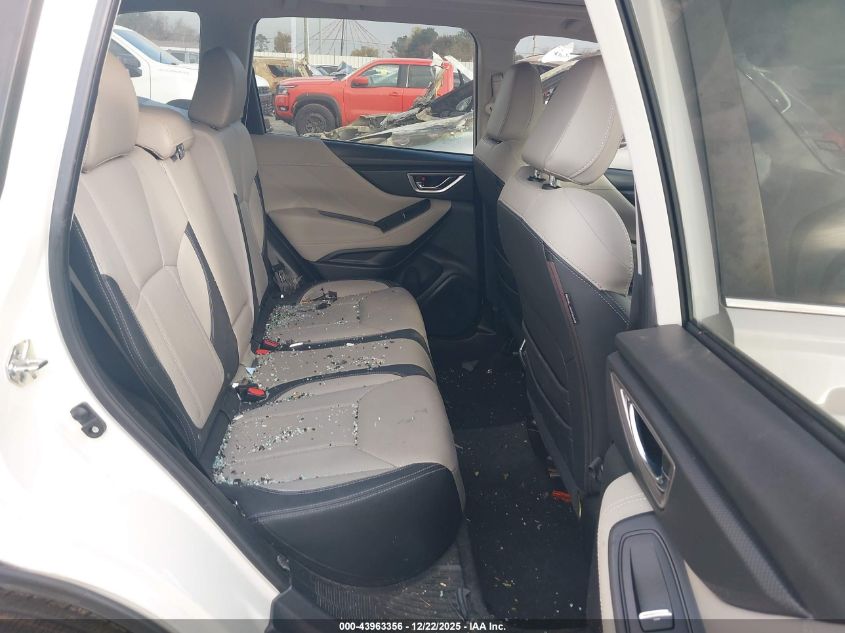 2019 Subaru Forester Limited VIN: JF2SKAUCXKH557517 Lot: 43963356