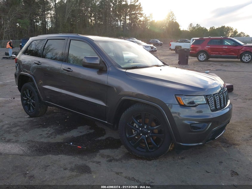 2020 Jeep Grand Cherokee Altitude 4X2