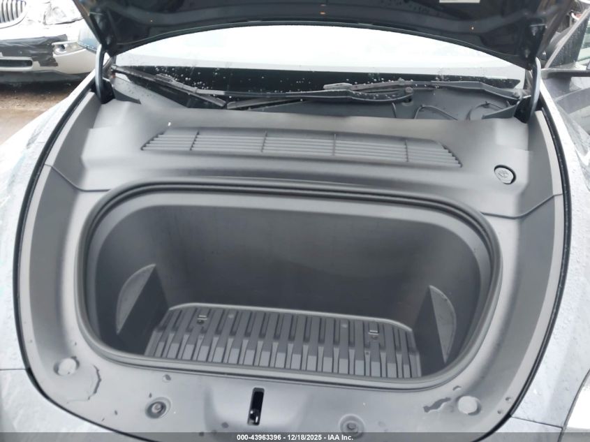 2023 Tesla Model Y Awd/Long Range Dual Motor All-Wheel Drive VIN: 7SAYGDEE2PF617330 Lot: 43963396