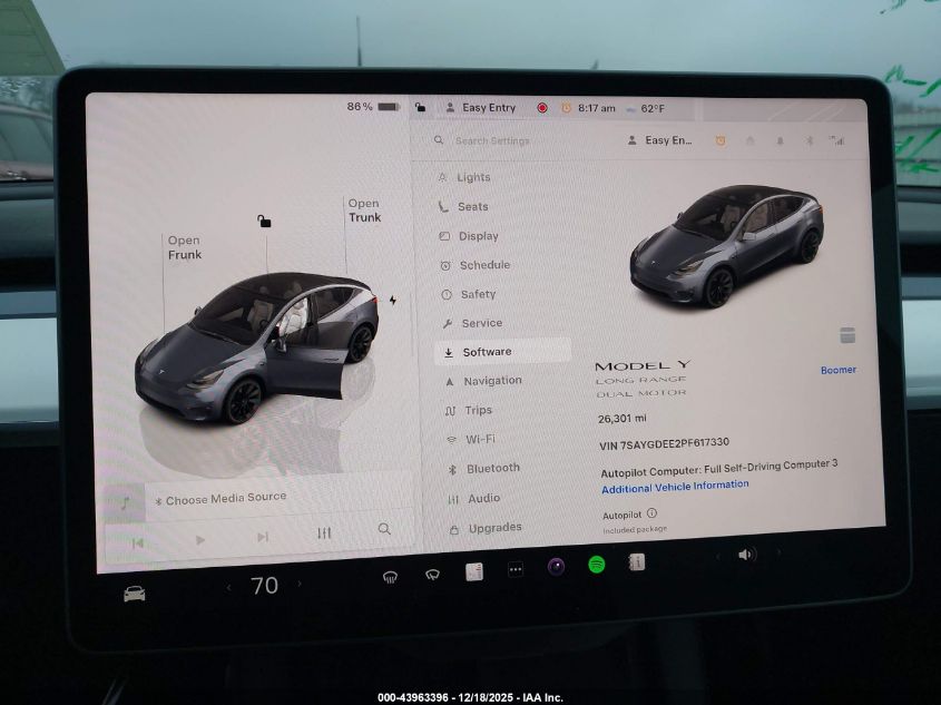 2023 Tesla Model Y Awd/Long Range Dual Motor All-Wheel Drive VIN: 7SAYGDEE2PF617330 Lot: 43963396