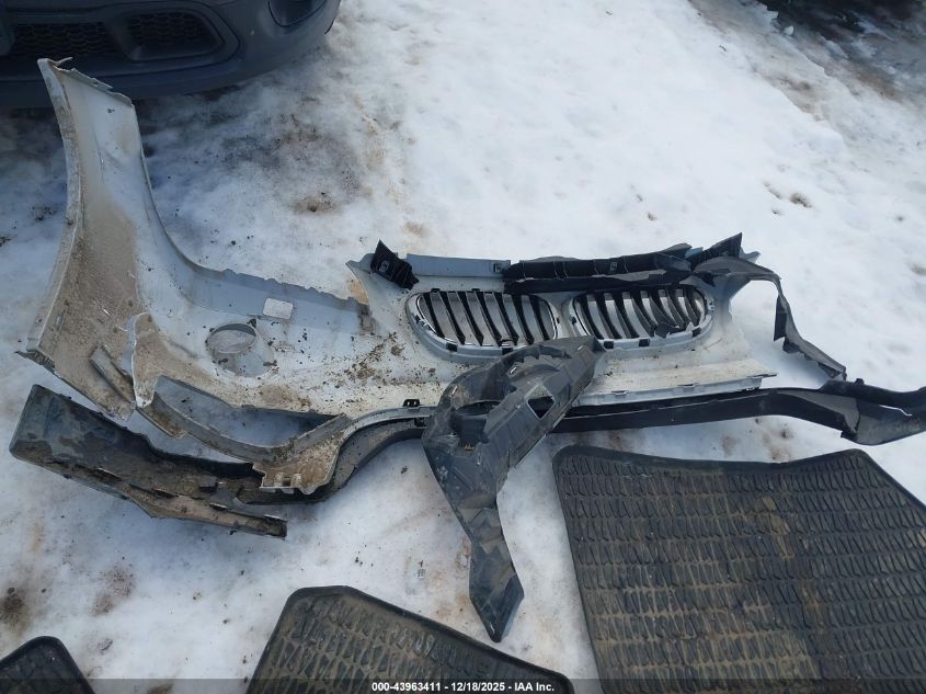 2015 BMW X1 xDrive28I VIN: WBAVL1C55FVY31500 Lot: 43963411