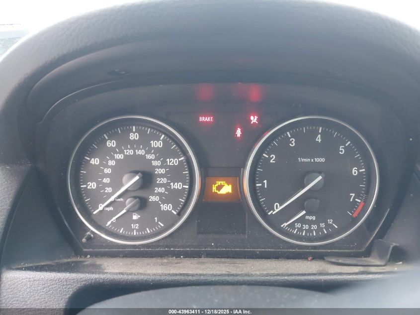 2015 BMW X1 xDrive28I VIN: WBAVL1C55FVY31500 Lot: 43963411