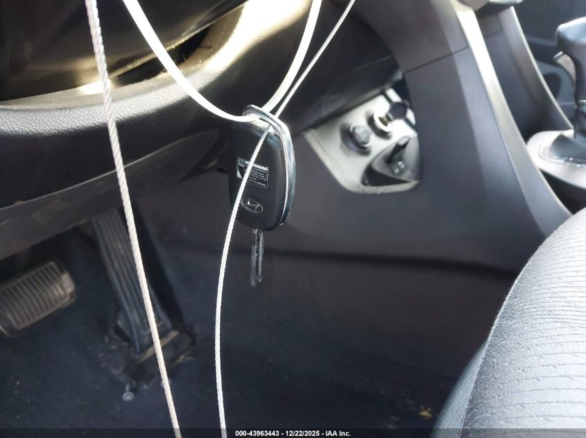 2014 Hyundai Santa Fe Sport 2.4L VIN: 5XYZU3LB9EG229692 Lot: 43963443