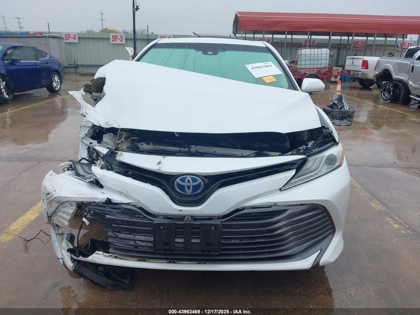2018 Toyota Camry Hybrid Xle VIN: 4T1B21HK4JU005495 Lot: 43963469