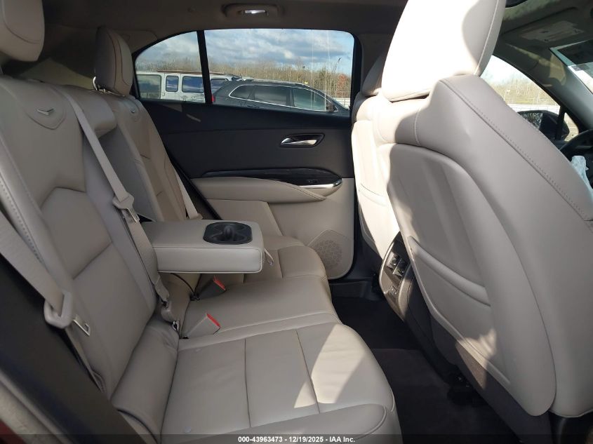 2020 Cadillac Xt4 Awd Premium Luxury VIN: 1GYFZDR49LF066782 Lot: 43963473