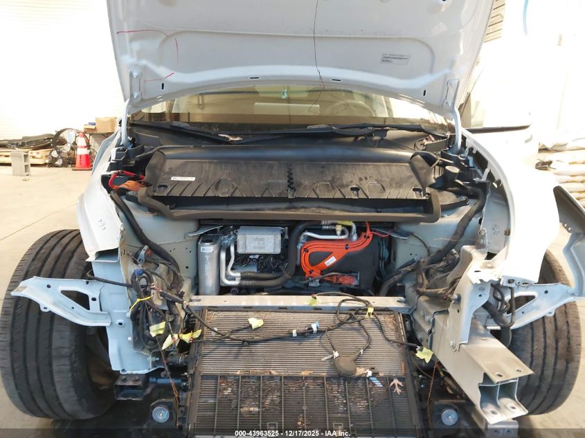 2022 Tesla Model Y Long Range Dual Motor All-Wheel Drive VIN: 7SAYGDEE3NF435942 Lot: 43963525