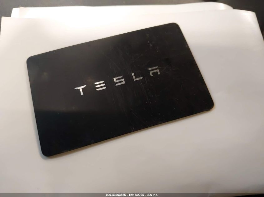 2022 Tesla Model Y Long Range Dual Motor All-Wheel Drive VIN: 7SAYGDEE3NF435942 Lot: 43963525