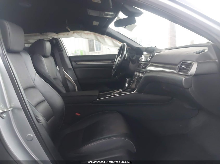 VIN 1HGCV1F37LA061206 2020 HONDA ACCORD SPORT