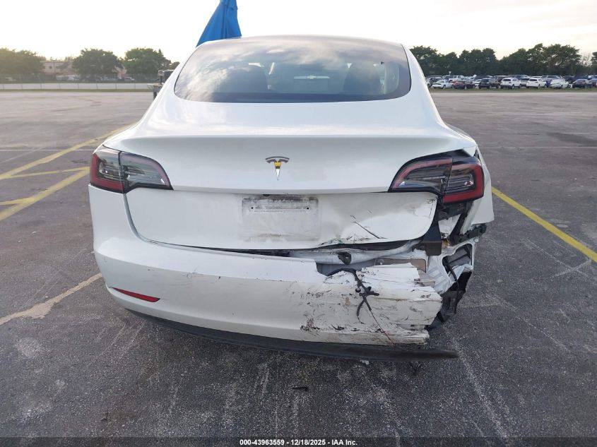 2022 Tesla Model 3 Rear-Wheel Drive VIN: 5YJ3E1EA4NF157593 Lot: 43963559