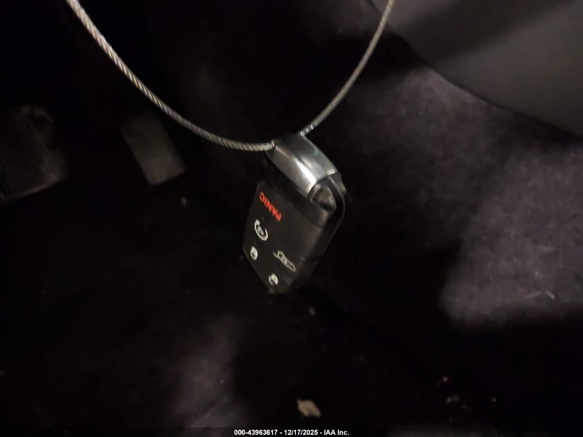 2017 Jeep Grand Cherokee Trailhawk 4X4 VIN: 1C4RJFLG6HC932570 Lot: 43963617