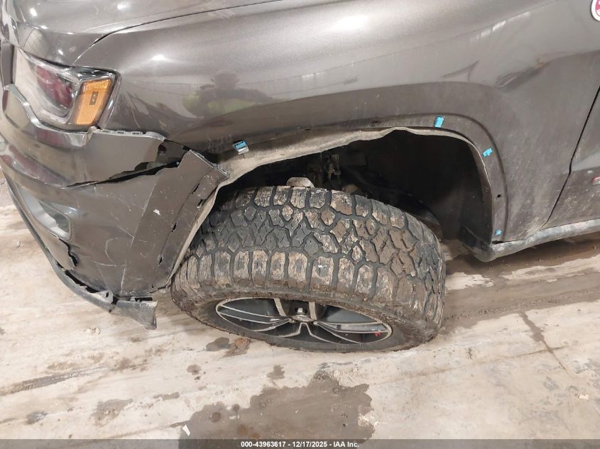 2017 Jeep Grand Cherokee Trailhawk 4X4 VIN: 1C4RJFLG6HC932570 Lot: 43963617