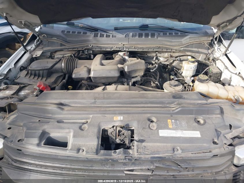 2017 Ford F-350 Chassis Xl VIN: 1FDRF3E64HEB86723 Lot: 43963619