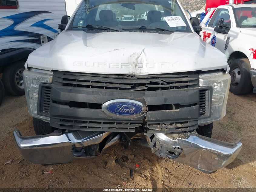 2017 Ford F-350 Chassis Xl VIN: 1FDRF3E64HEB86723 Lot: 43963619