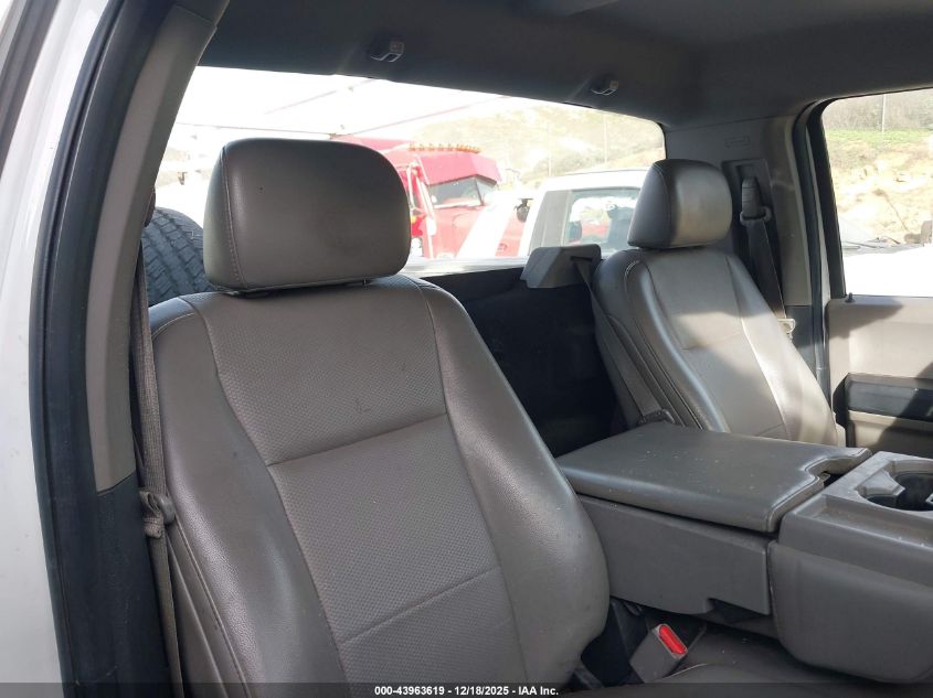 2017 Ford F-350 Chassis Xl VIN: 1FDRF3E64HEB86723 Lot: 43963619