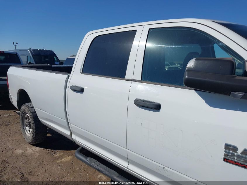 2018 Ram 2500 Tradesman 4X4 8' Box VIN: 3C6UR5HL3JG418009 Lot: 43963642