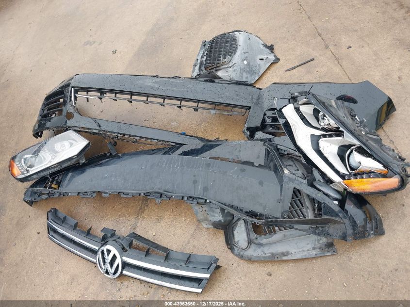 2014 Volkswagen Touareg Tdi Executive VIN: WVGEP9BP7ED011587 Lot: 43963650