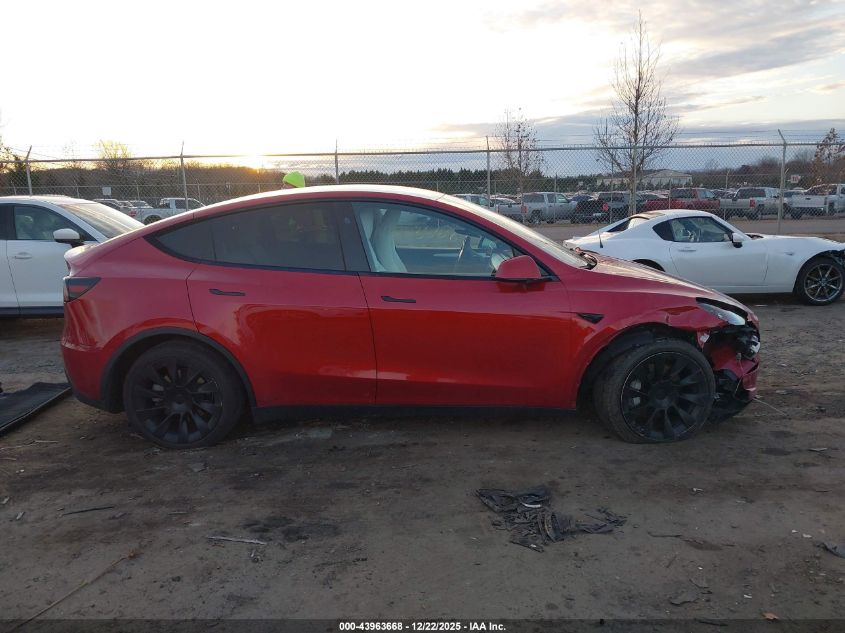2023 Tesla Model Y Awd/Long Range Dual Motor All-Wheel Drive VIN: 7SAYGDEE3PA184128 Lot: 43963668