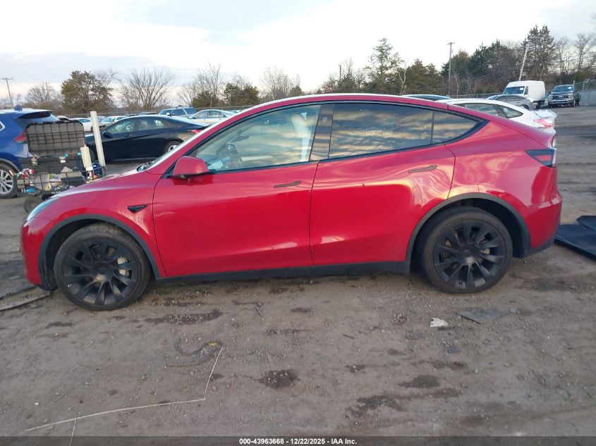 2023 Tesla Model Y Awd/Long Range Dual Motor All-Wheel Drive VIN: 7SAYGDEE3PA184128 Lot: 43963668