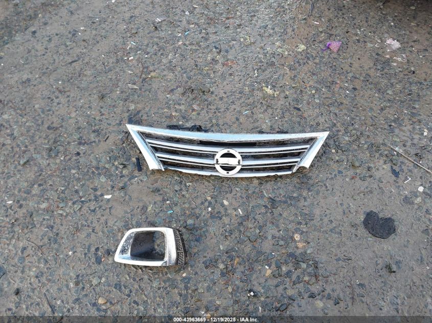 2015 Nissan Sentra Fe+ S/S/Sl/Sr/Sv VIN: 3N1AB7AP2FL630863 Lot: 43963669