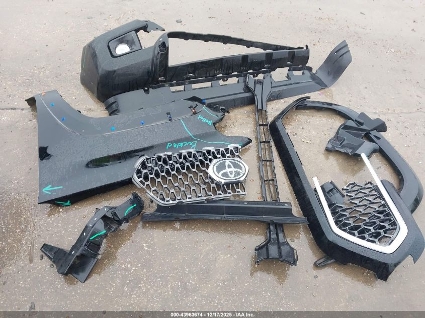 2018 Toyota Tacoma Trd Sport VIN: 5TFAZ5CN8JX066237 Lot: 43963674