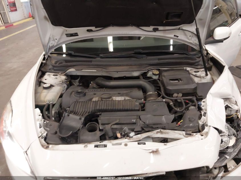 2012 Volvo C30 T5 VIN: YV1672MK4C2280702 Lot: 43963707