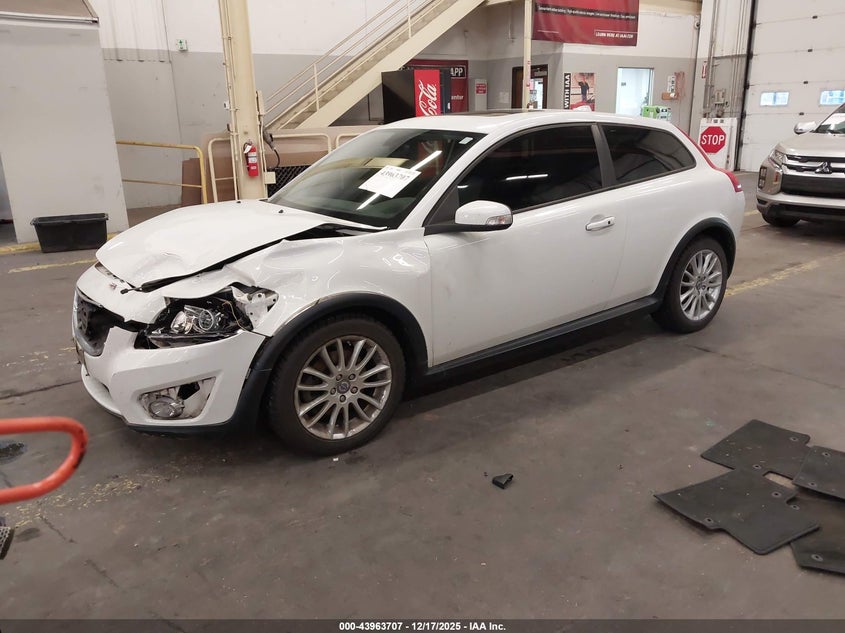 2012 Volvo C30 2.5 T5 White Lot 111043963707 Vin YV1672MK4C2280702