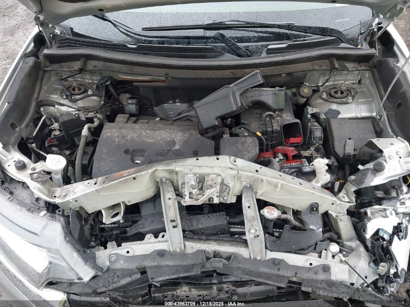 2020 Mitsubishi Outlander Es 2.4 S-Awc VIN: JA4AZ3A33LZ026686 Lot: 43963709