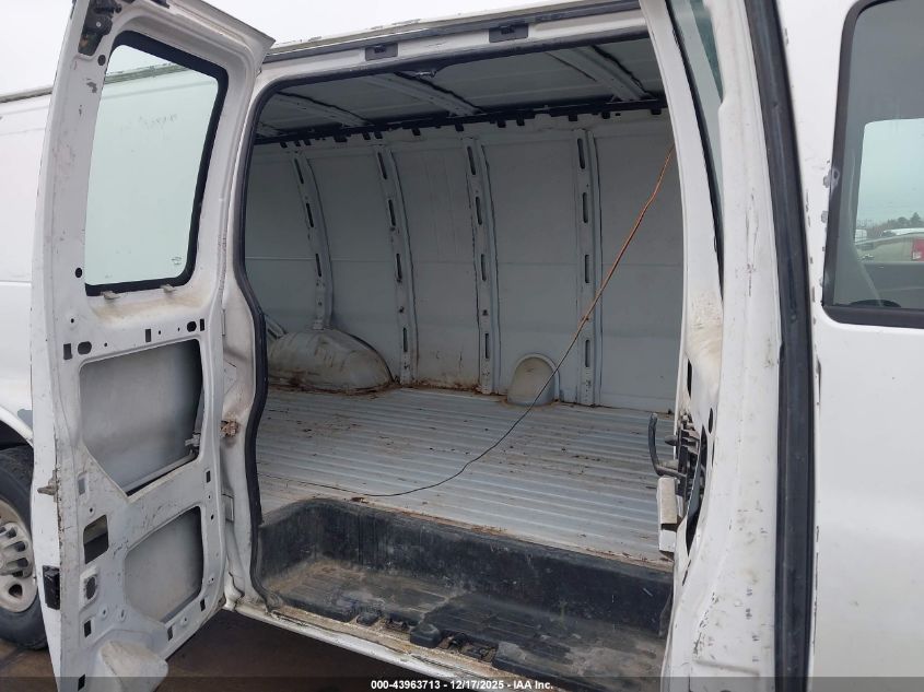 2007 Chevrolet Express Work Van VIN: 1GCGG29V371155960 Lot: 43963713