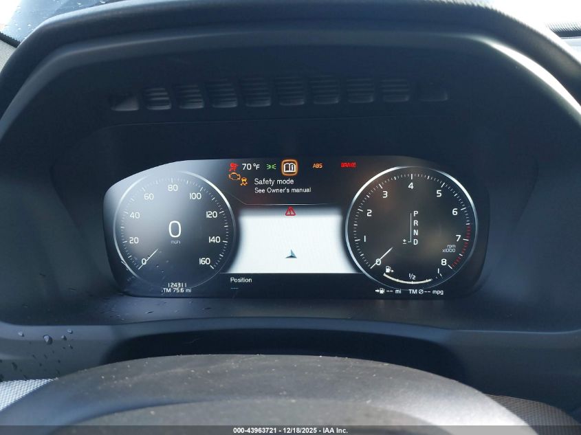 2017 Volvo Xc90 T6 R-Design VIN: YV4A22PM4H1182890 Lot: 43963721