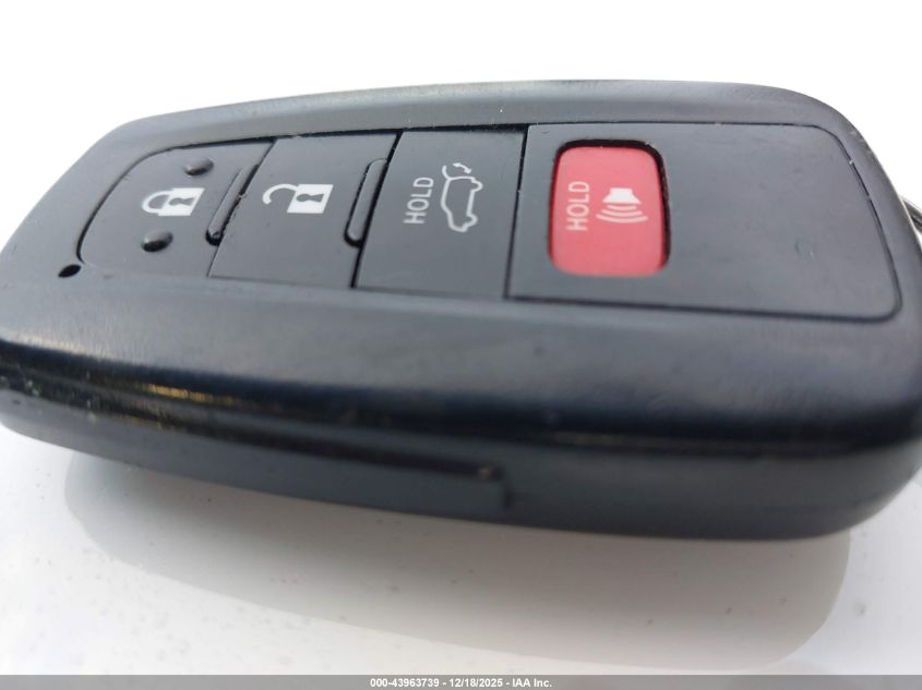 2021 Toyota Rav4 Xle VIN: 2T3P1RFV8MC256201 Lot: 43963739