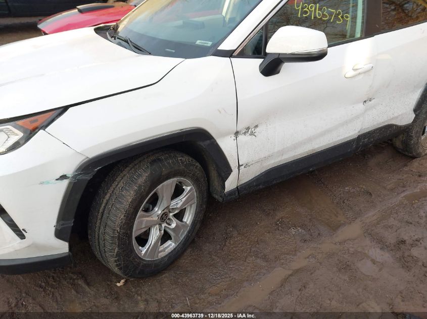 2021 Toyota Rav4 Xle VIN: 2T3P1RFV8MC256201 Lot: 43963739