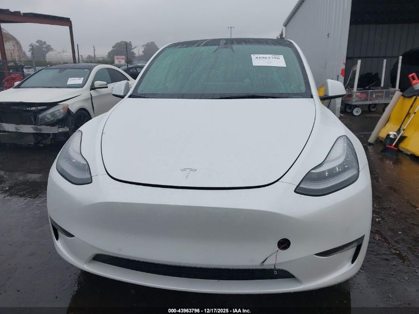 2021 Tesla Model Y Long Range Dual Motor All-Wheel Drive VIN: 5YJYGDEE4MF214863 Lot: 43963796