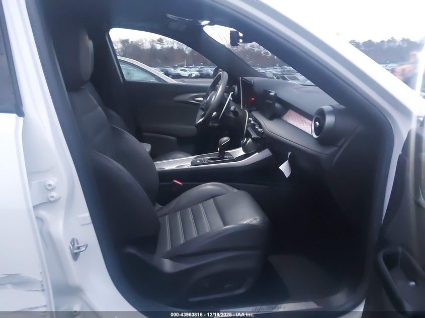 2024 Alfa Romeo Tonale Veloce Eawd